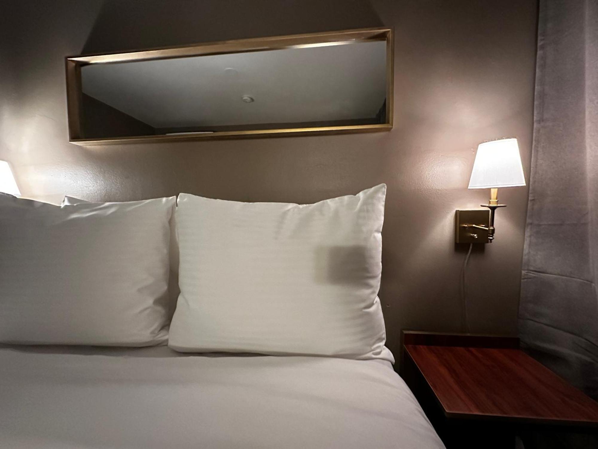 Tb Downtown Hotel *